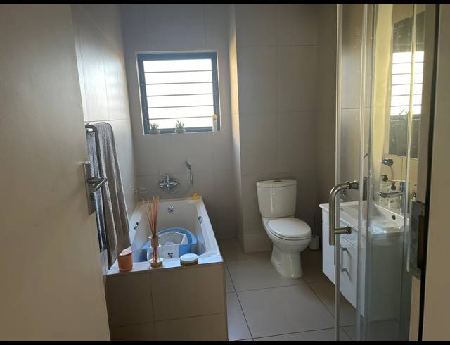 2 BEDROOM SECTIONAL TITLE FOR SALE IN LILIANTON